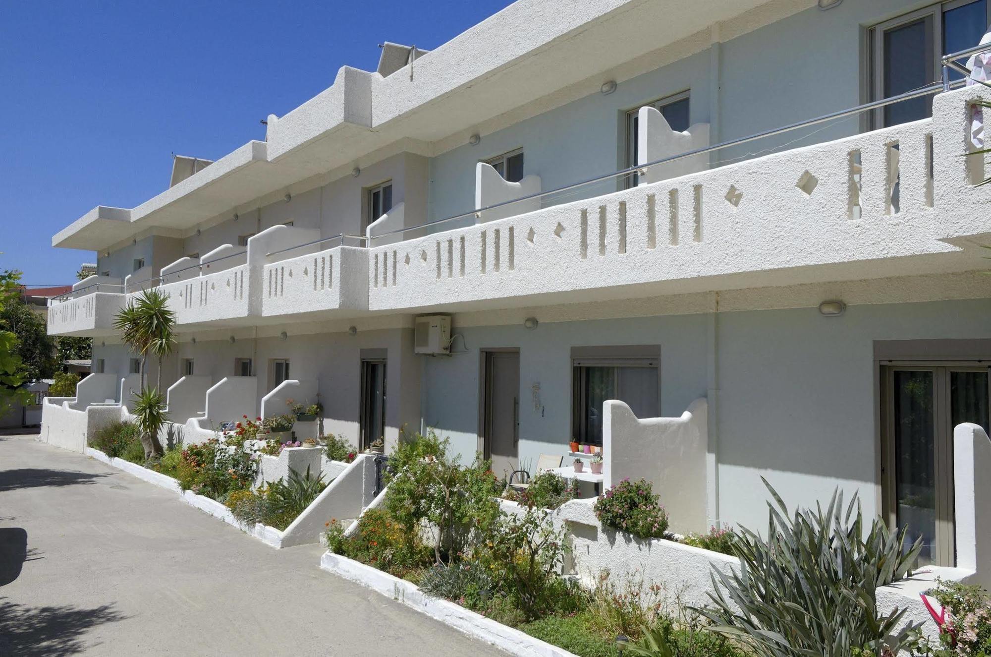 Costas & Chrysoula Aparthotel Plakias Ngoại thất bức ảnh